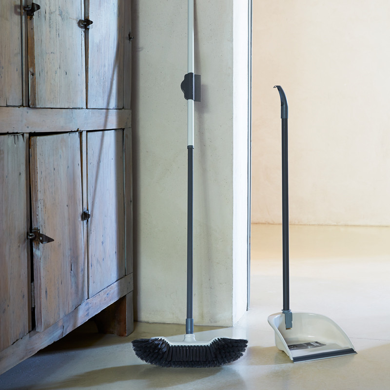 Scopa per battiscopa Lupetta