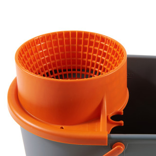 Secchio lavapavimenti con strizzatore X-Floor